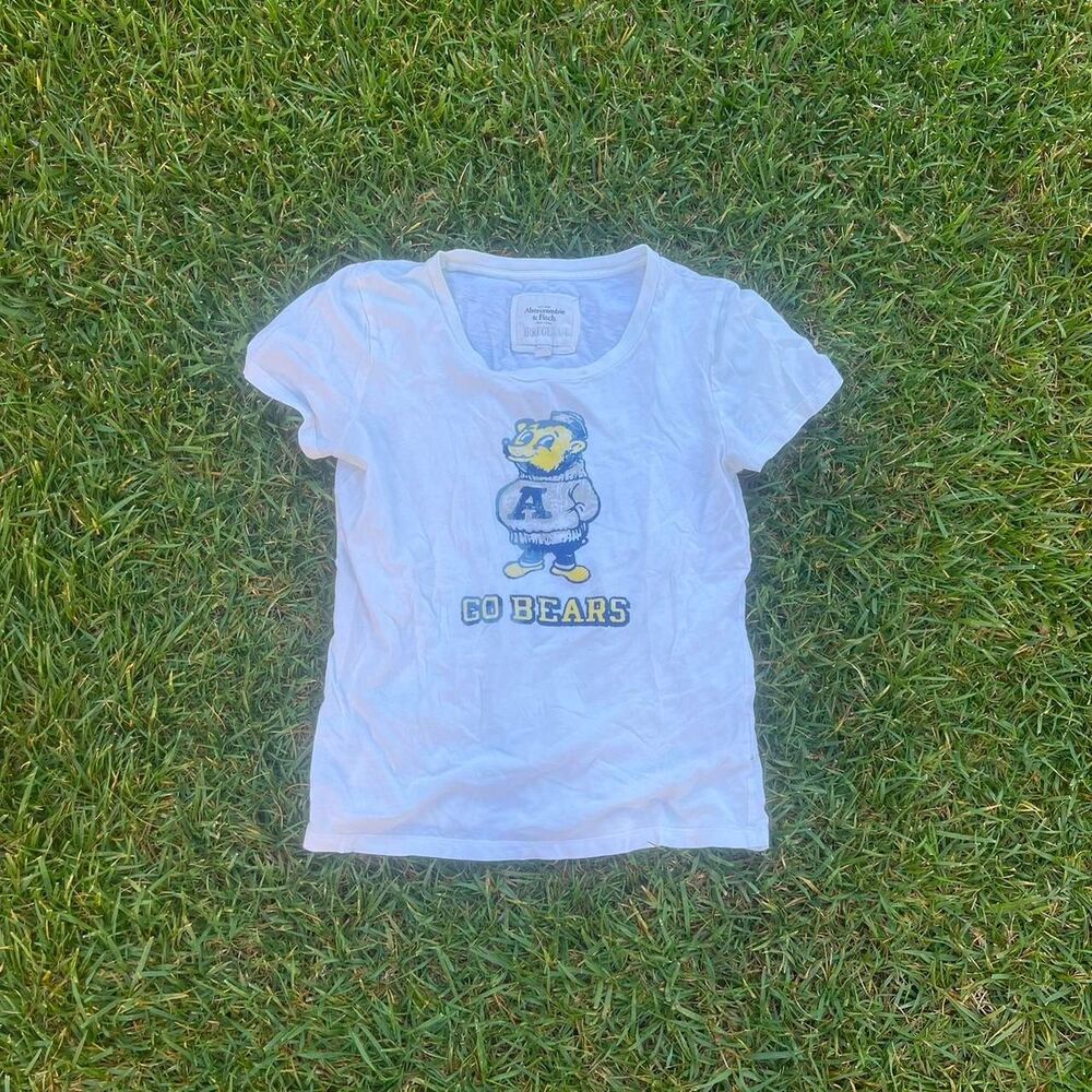 Abercrombie & Fitch y2k cal berkeley tee women’s size L